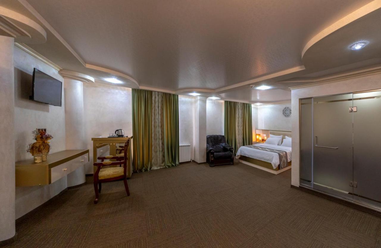 Georgia Gold Hotel Gori Ngoại thất bức ảnh